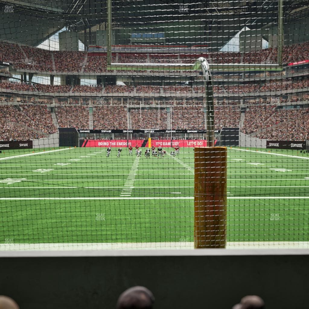 Mercedes-Benz Stadium - Section East Field Suite 5 Seat View