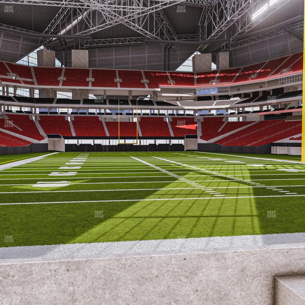 Mercedes-Benz Stadium - Section East Field Suite 6 Seat View