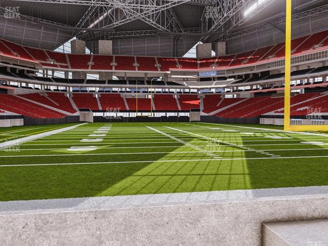 Mercedes-Benz Stadium - Section East Field Suite 6 Seat View