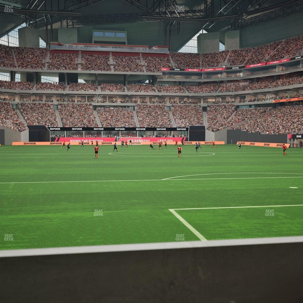 Mercedes-Benz Stadium - Section East Field Suite 6 Seat View