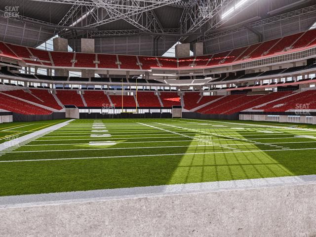 Mercedes-Benz Stadium - Section East Field Suite 7 Seat View