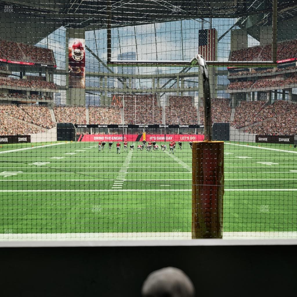 Mercedes-Benz Stadium - Section West Field Suite 13 Seat View