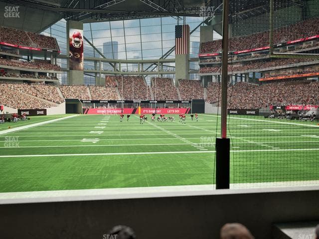 Mercedes-Benz Stadium - Section West Field Suite 14 Seat View