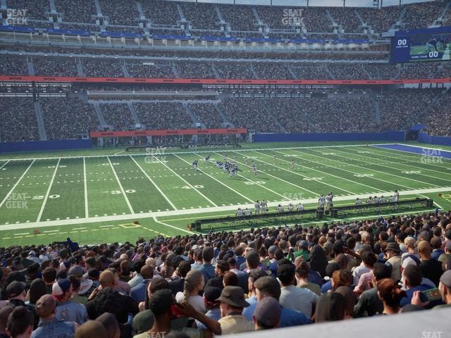 MetLife Stadium - Section Commissioners Club 17 Seat View MetLife Stadium - Section Commissioners Club 17 Seat View