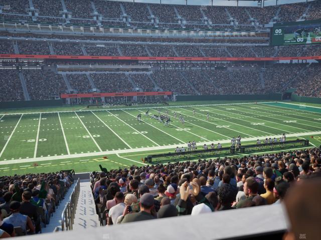 MetLife Stadium - Section Commissioners Club 18 Seat View