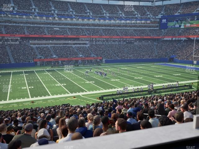 MetLife Stadium - Section Commissioners Club 19 Seat View MetLife Stadium - Section Commissioners Club 19 Seat View