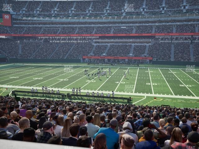 MetLife Stadium - Section Commissioners Club 6 Seat View