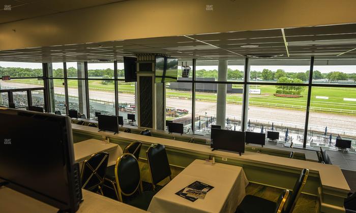 Monmouth Park - Section Dining Club Table 100 Seat View
