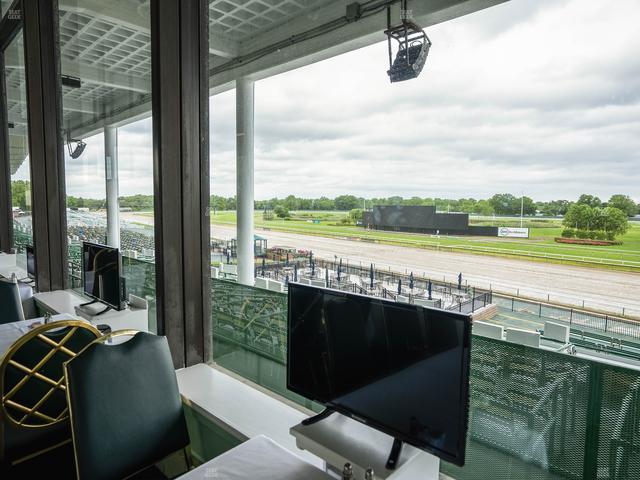 Monmouth Park - Section Dining Club Table 13 Seat View