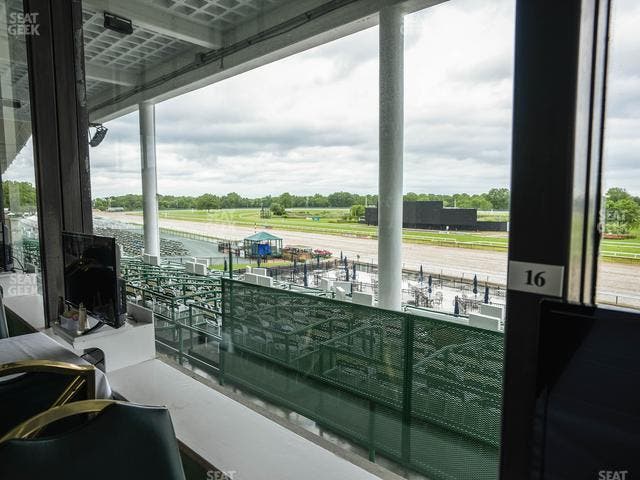 Monmouth Park - Section Dining Club Table 16 Seat View