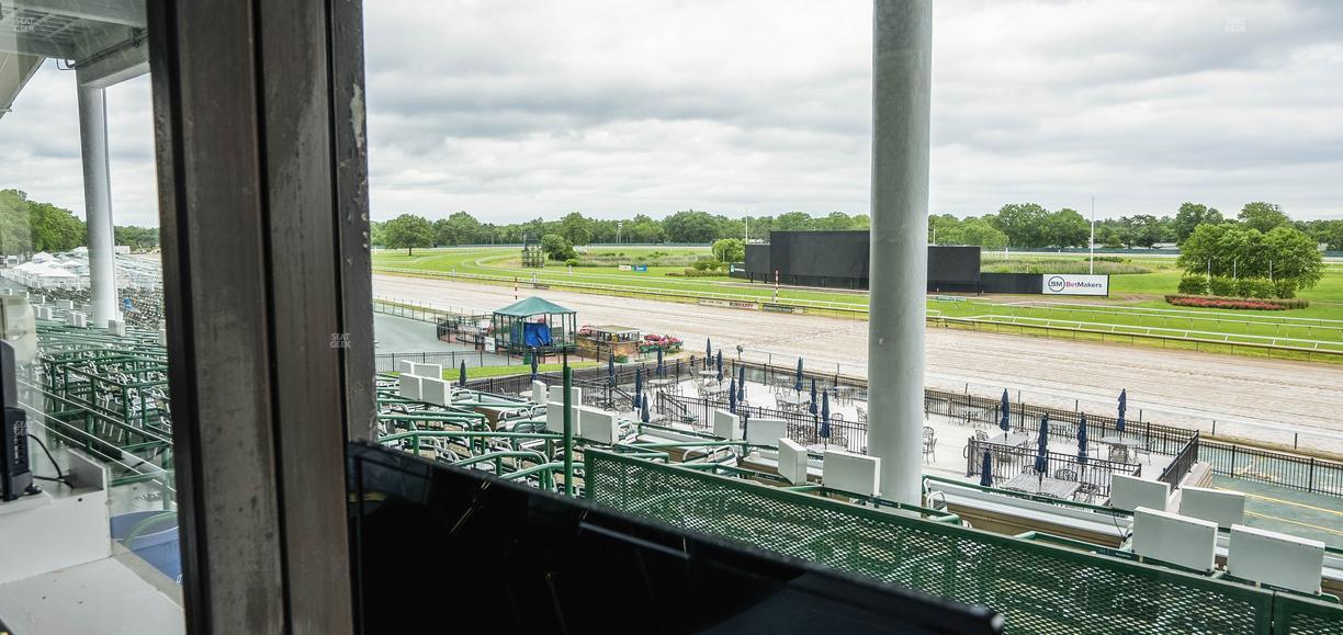 Monmouth Park - Section Dining Club Table 17 Seat View