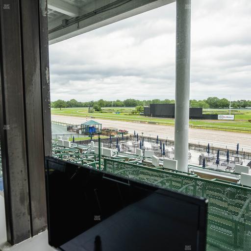 Monmouth Park - Section Dining Club Table 17 Seat View