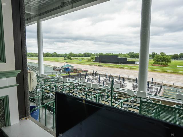 Monmouth Park - Section Dining Club Table 18 Seat View