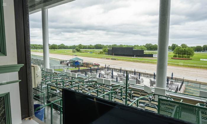 Monmouth Park - Section Dining Club Table 18 Seat View
