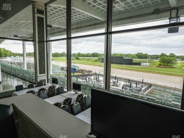 Monmouth Park - Section Dining Club Table 19 Seat View