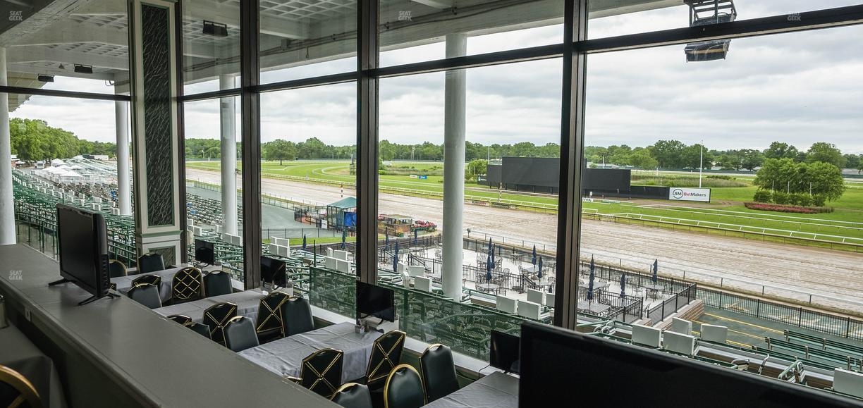 Monmouth Park - Section Dining Club Table 20 Seat View