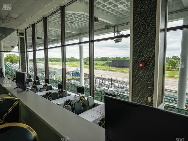 Monmouth Park - Section Dining Club Table 22 Seat View