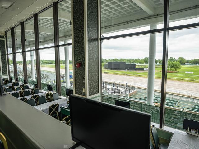 Monmouth Park - Section Dining Club Table 23 Seat View