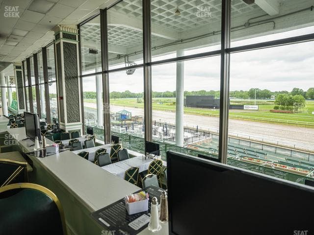 Monmouth Park - Section Dining Club Table 25 Seat View