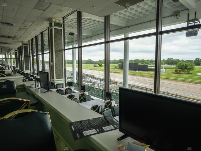 Monmouth Park - Section Dining Club Table 29 Seat View