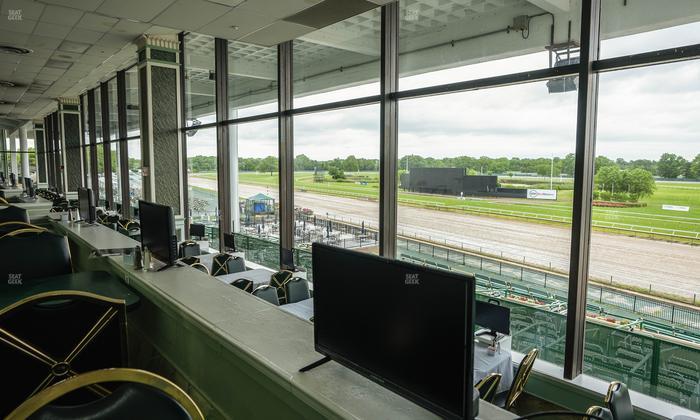 Monmouth Park - Section Dining Club Table 30 Seat View