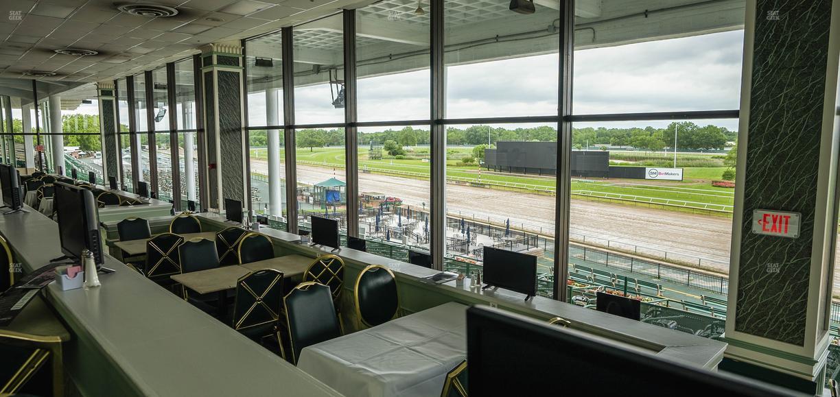 Monmouth Park - Section Dining Club Table 32 Seat View