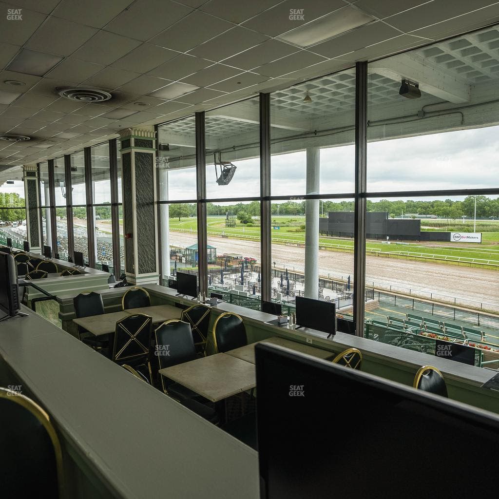 Monmouth Park - Section Dining Club Table 33 Seat View