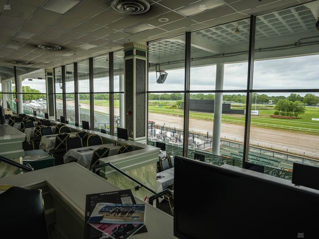 Monmouth Park - Section Dining Club Table 35 Seat View