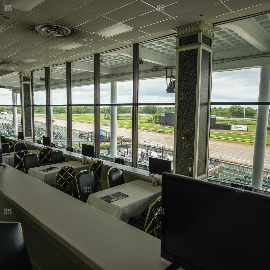 Monmouth Park - Section Dining Club Table 36 Seat View
