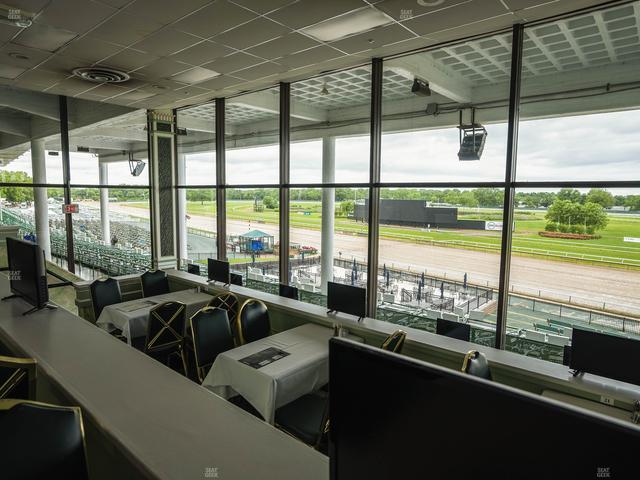 Monmouth Park - Section Dining Club Table 38 Seat View