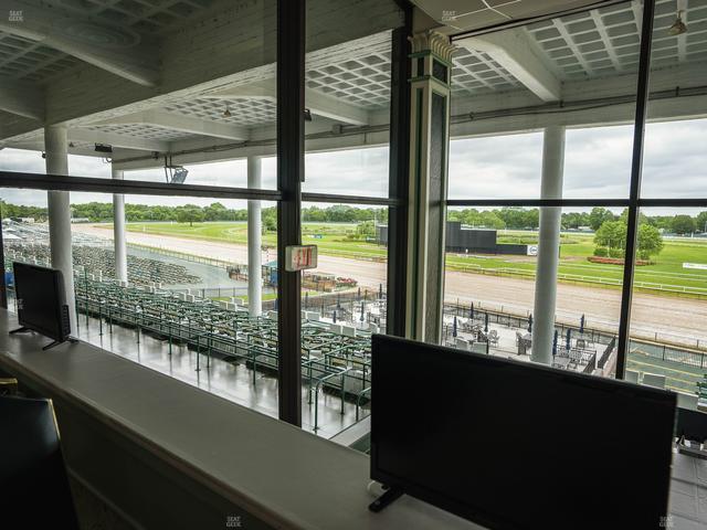 Monmouth Park - Section Dining Club Table 41 Seat View