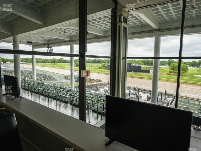 Monmouth Park - Section Dining Club Table 41 Seat View