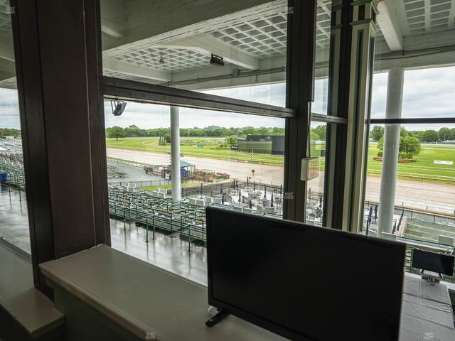 Monmouth Park - Section Dining Club Table 42 Seat View