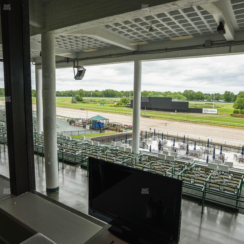 Monmouth Park - Section Dining Club Table 45 Seat View