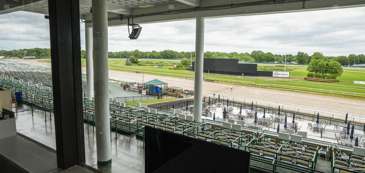 Monmouth Park - Section Dining Club Table 45 Seat View
