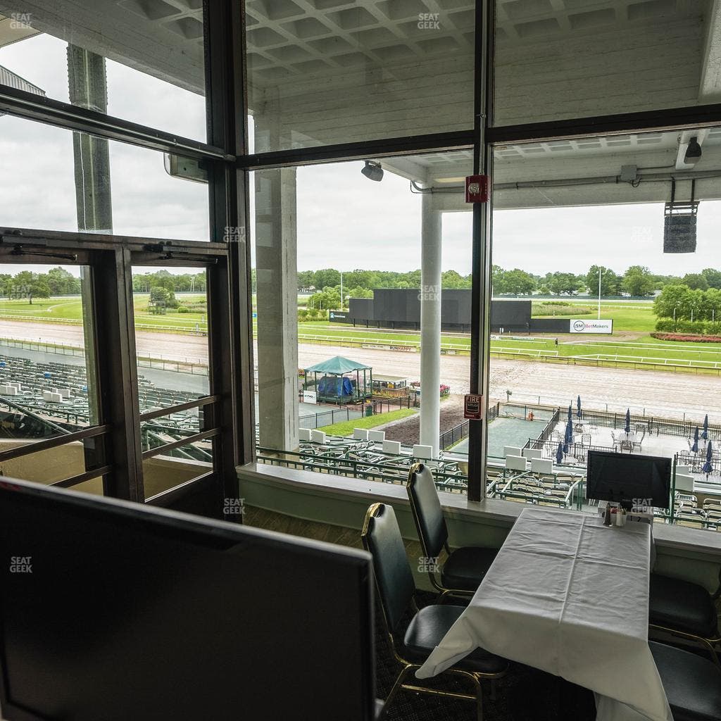 Monmouth Park - Section Dining Club Table 55 Seat View