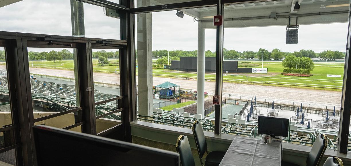 Monmouth Park - Section Dining Club Table 55 Seat View