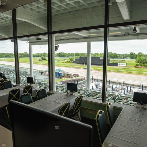 Monmouth Park - Section Dining Club Table 60 Seat View
