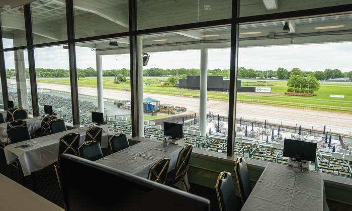 Monmouth Park - Section Dining Club Table 60 Seat View