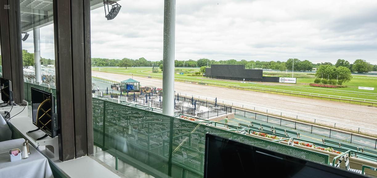 Monmouth Park - Section Dining Club Table 8 Seat View