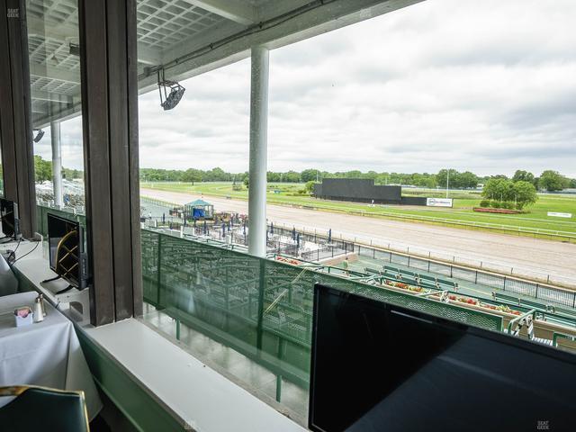 Monmouth Park - Section Dining Club Table 8 Seat View