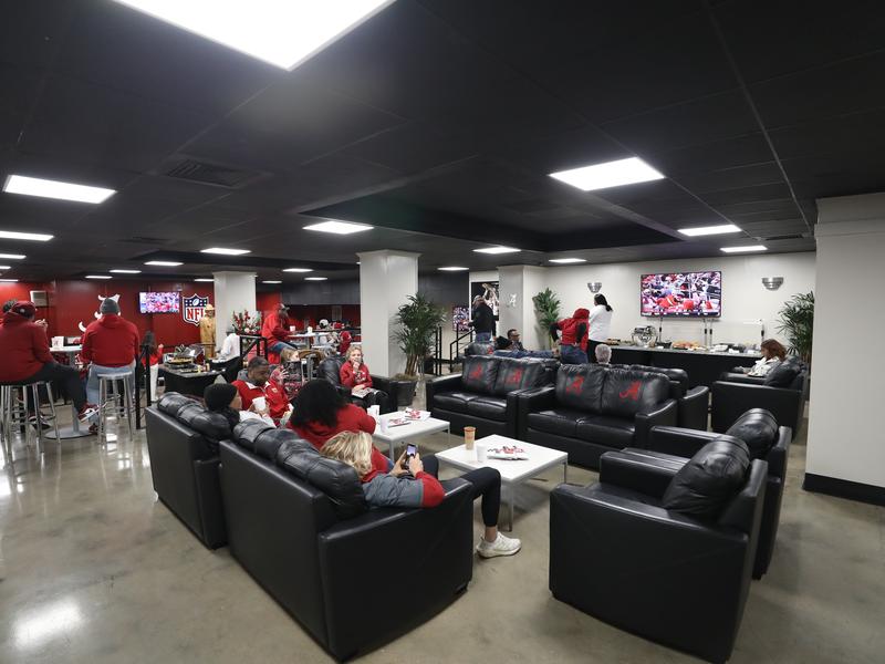 Premium club image 2