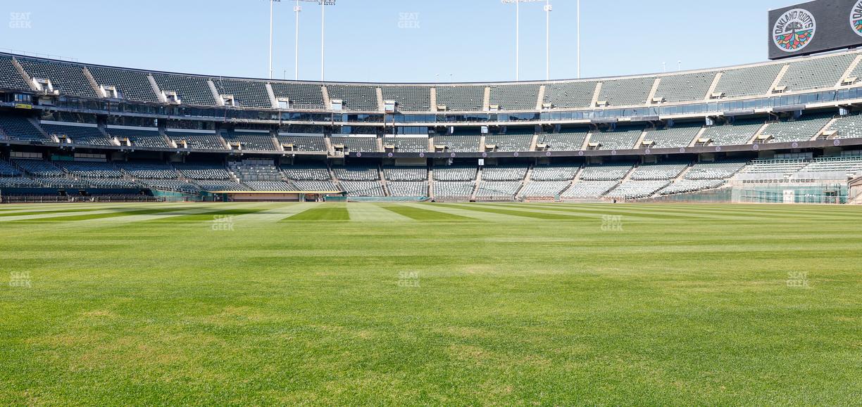 Oakland Coliseum - Section Field Box South Seat View