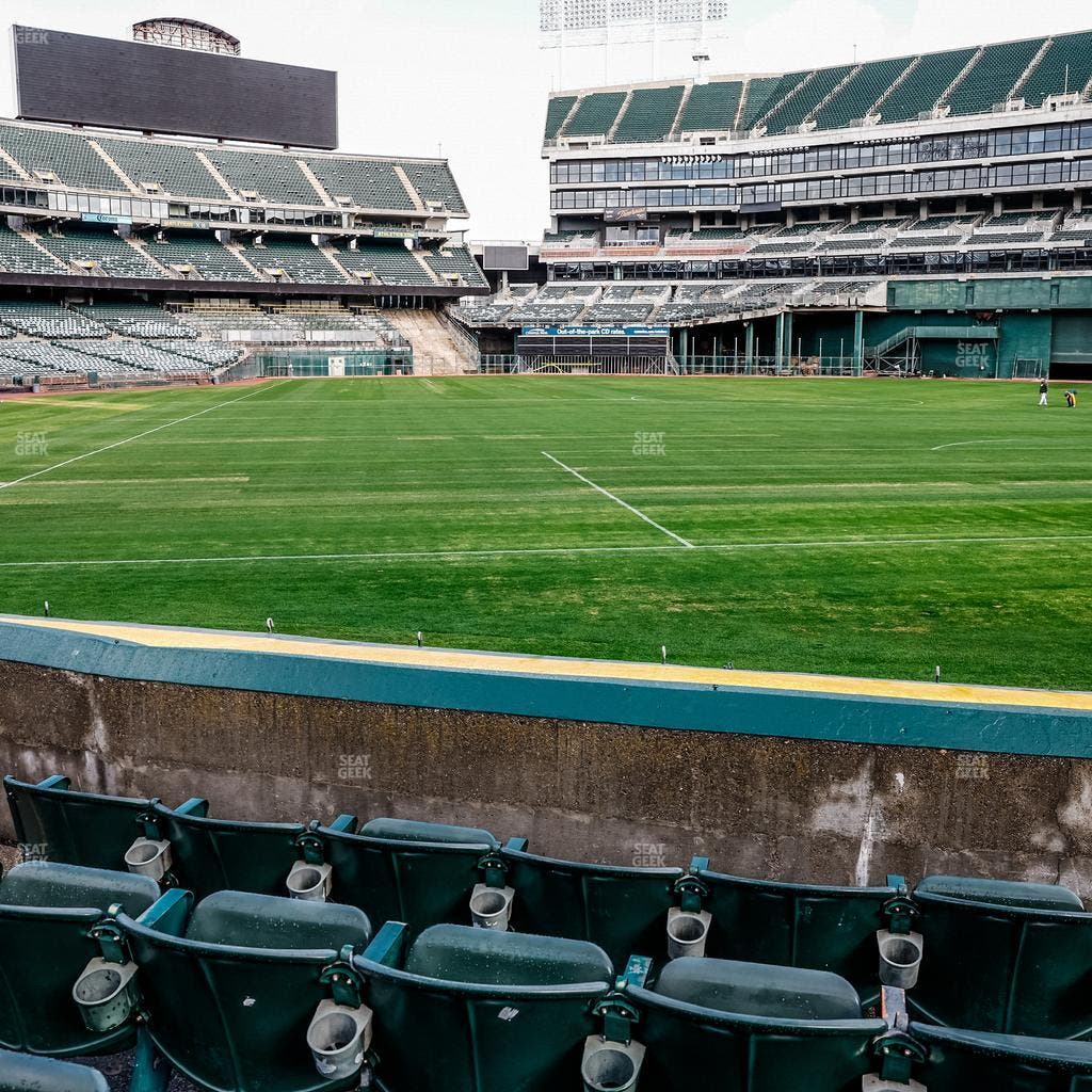 Oakland Coliseum - Section Front 114 Seat View