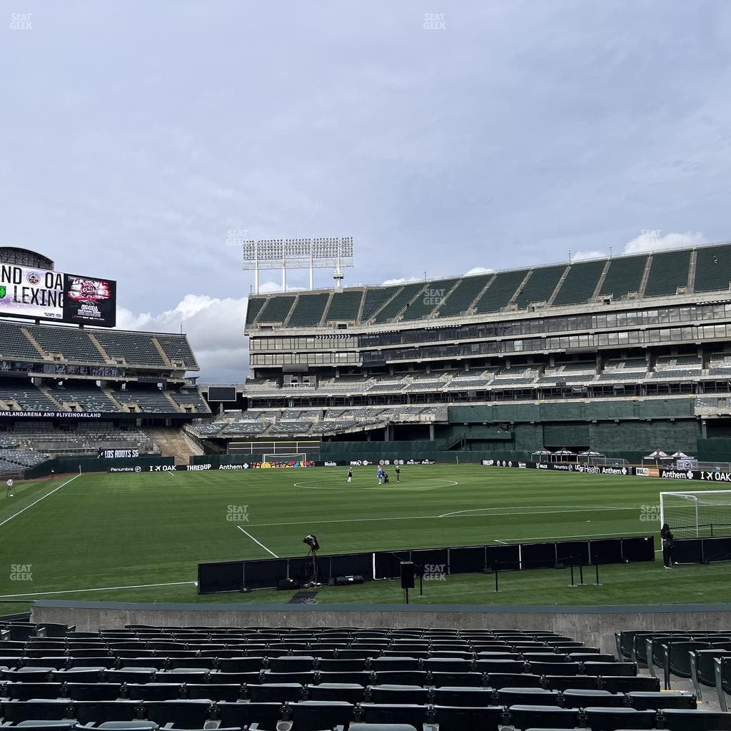 Oakland Coliseum - Section Front 115 Seat View
