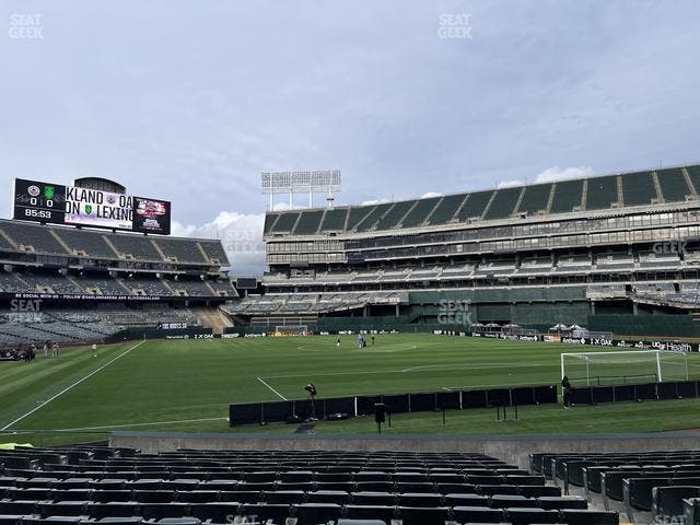 Oakland Coliseum - Section Front 115 Seat View