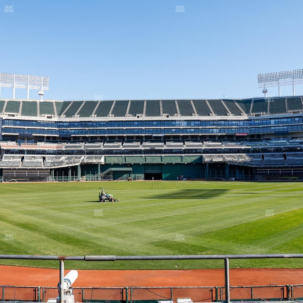 Oakland Coliseum - Section Front 117 Seat View