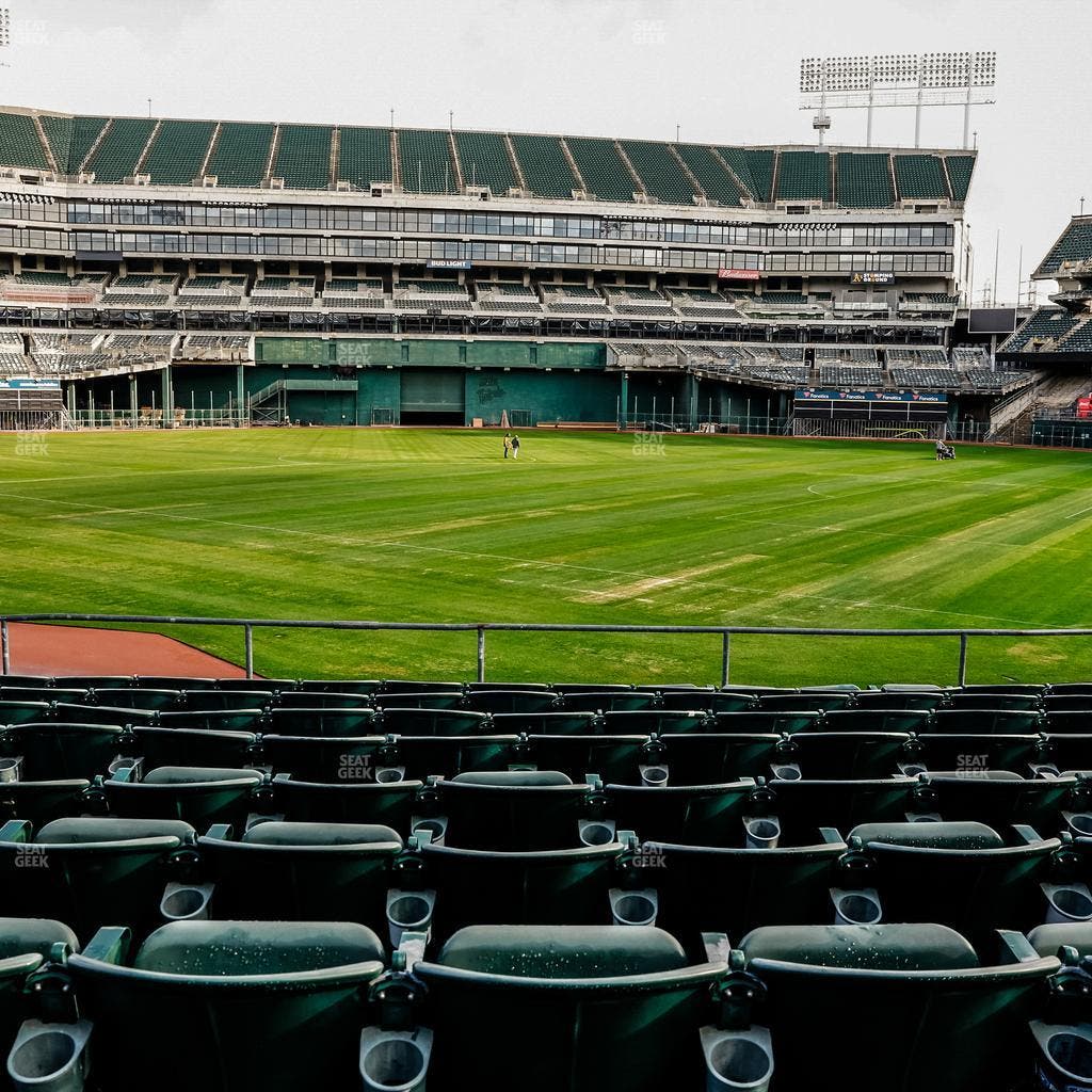 Oakland Coliseum - Section Front 118 Seat View