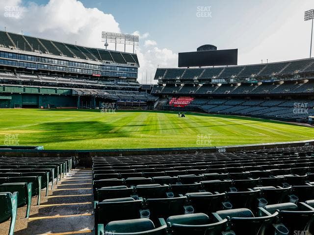 Oakland Coliseum - Section Front 121 Seat View