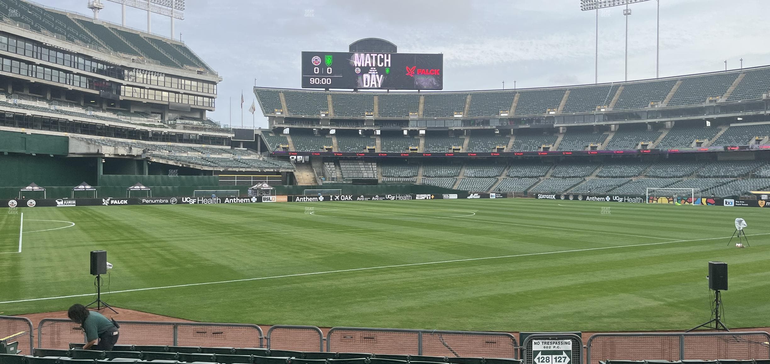 Oakland Coliseum - Section Front 128 Seat View